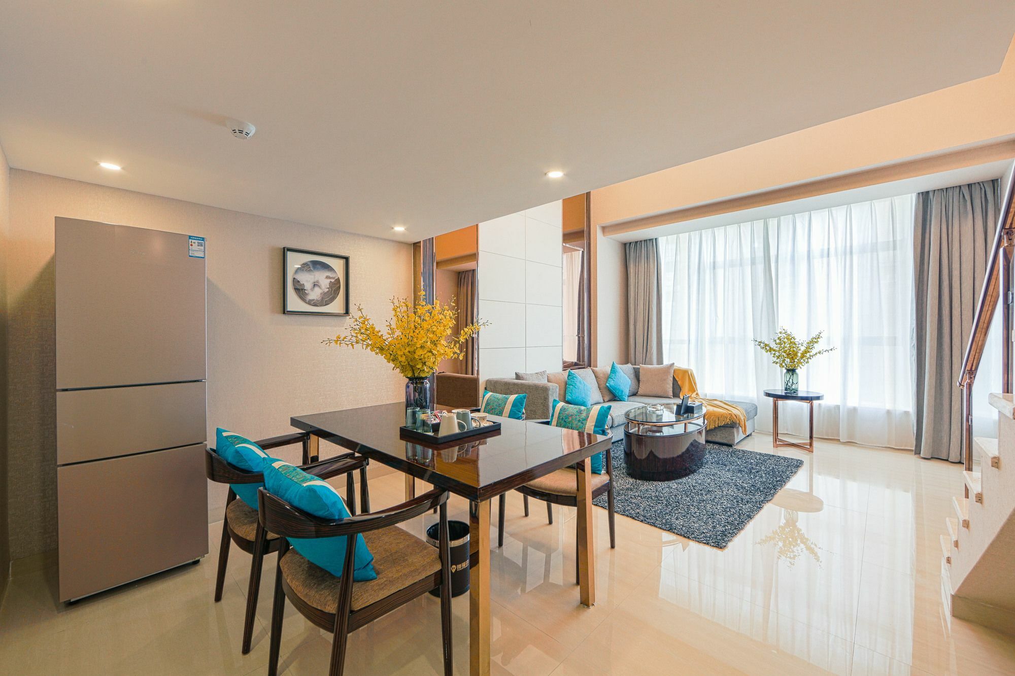 Waifiden Duplex Hotel Apartment Zhongyong Jinyu Branch-Free Shuttle Bus During The Canton Fair Exterior photo